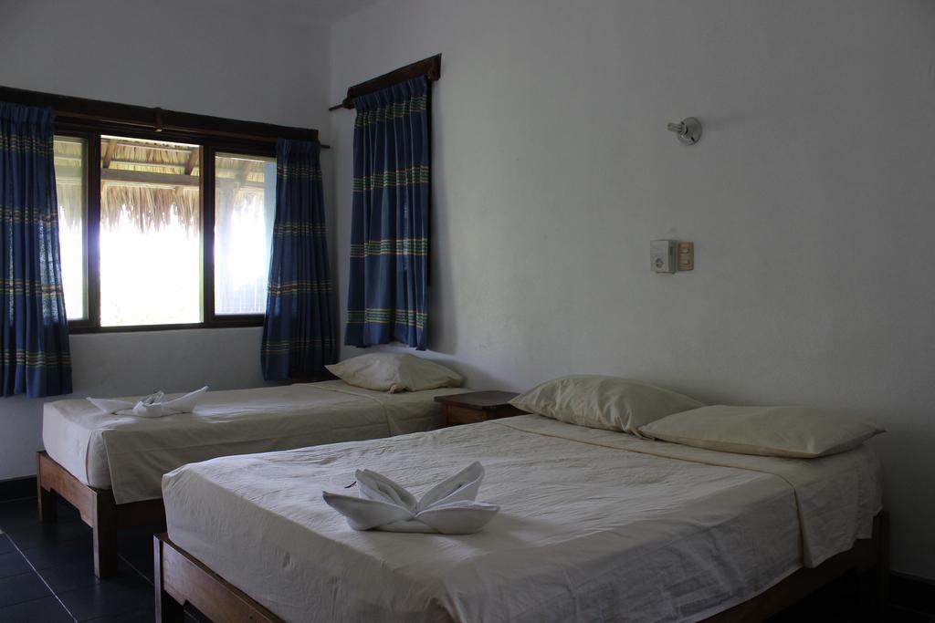 Hotel Buena Vista プエルト・エスコンディード 部屋 写真